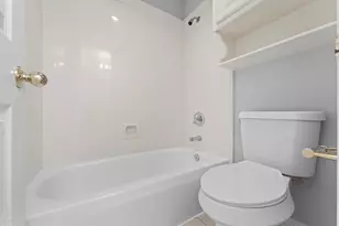 3207 Scenic Elm St, Houston, TX 77059 - Photo 38