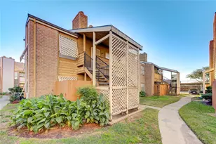 10202 Forum Park Dr, Houston, TX 77036 - Photo 1