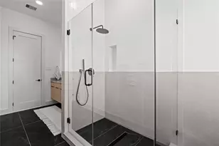 5505 Hershe St, Houston, TX 77020 - Photo 30