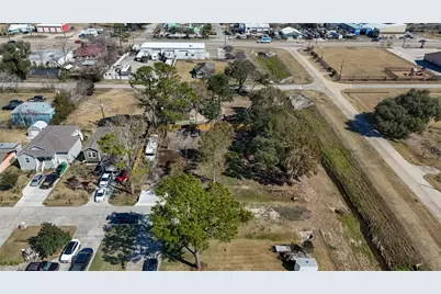 3395 Avenue G, Dickinson, TX 77539 - Photo 16