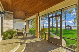 1125 River Rd, Montgomery, TX 77356 - Photo 2