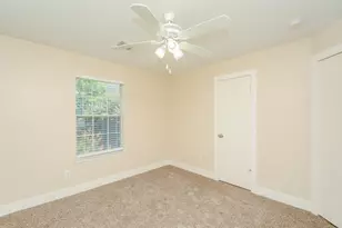 1505 Nichole Woods Dr, Houston, TX 77047 - Photo 16