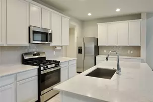 3207 Tilley Dr, Rosenberg, TX 77471 - Photo 10