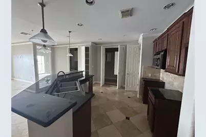 7039 Kingston Cove Lane #303, Willis, TX 77318 - Photo 8