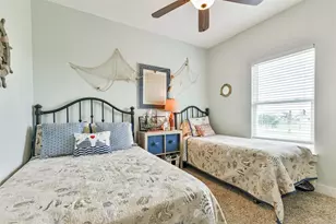 956 Townsend, Crystal Beach, TX 77650 - Photo 20