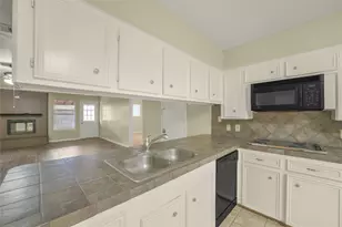 12134 Fork Creek Dr, Houston, TX 77065 - Photo 14