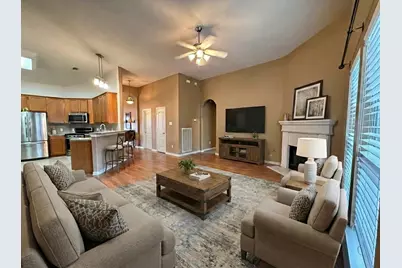 9206 Hidden Lake E, Magnolia, TX 77354 - Photo 6