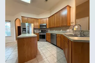 9206 Hidden Lake E, Magnolia, TX 77354 - Photo 10