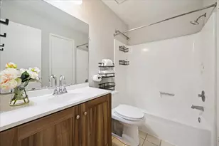 11131 Thunderhaven Dr, Houston, TX 77064 - Photo 10