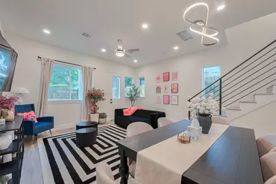 2909 Nagle Street, Houston, TX 77004 - Photo 1