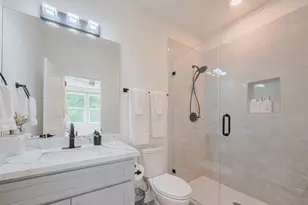 2909 Nagle St, Houston, TX 77004 - Photo 32