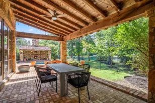15 North Badger Lodge Circle, Spring, TX 77389 - Photo 12