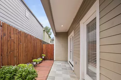 916 Lawrence Street #A, Houston, TX 77008 - Photo 6