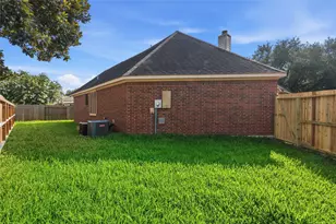 334 Indian Summer Dr, Sugar Land, TX 77479 - Photo 32
