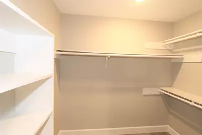 4611 Silver Fox Drive, Houston, TX 77066 - Photo 12