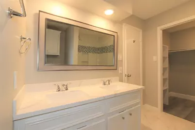 4611 Silver Fox Drive, Houston, TX 77066 - Photo 34