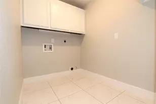 4611 Silver Fox Dr, Houston, TX 77066 - Photo 26