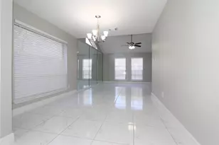 4611 Silver Fox Dr, Houston, TX 77066 - Photo 6