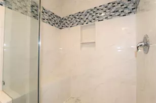 4611 Silver Fox Dr, Houston, TX 77066 - Photo 32