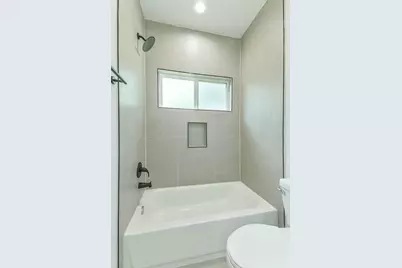 5703 Balbo Street #F, Houston, TX 77091 - Photo 36