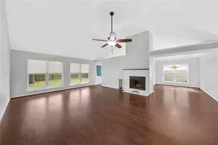 4030 Bentley Dr, Pearland, TX 77584 - Photo 6