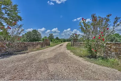 330 N Nassau Road, Round Top, TX 78954 - Photo 10
