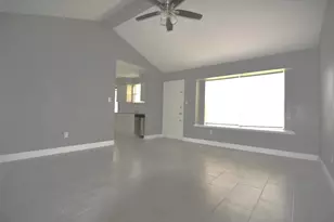 11502 W Bellfort Ave, Houston, TX 77099 - Photo 4