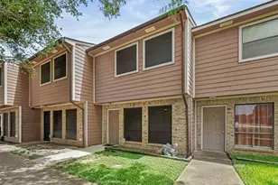 2807 Wildflower Dr, Bryan, TX 77802 - Photo 1