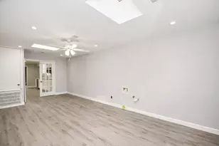 14011 Wickersham Ln, Houston, TX 77077 - Photo 18