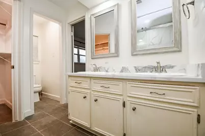 14011 Wickersham Lane, Houston, TX 77077 - Photo 22