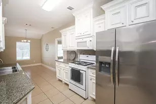 2439 Teresa Dr, Rosenberg, TX 77471 - Photo 16