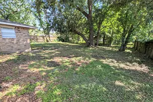 2819 Dragonwick Dr, Houston, TX 77045 - Photo 20