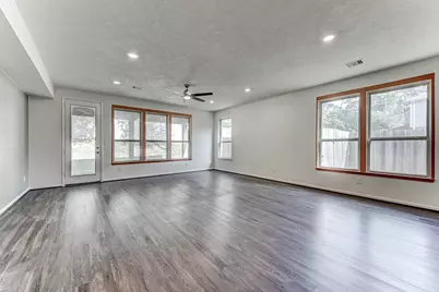 2103 Parnevik Place, Conroe, TX 77304 - Photo 20