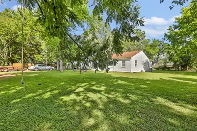 305 Cherry Creek Road, Dayton, TX 77535 - Photo 6