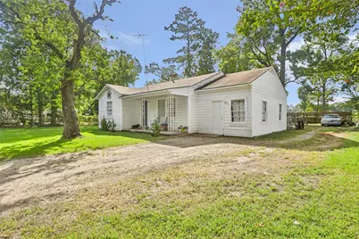 305 Cherry Creek Road, Dayton, TX 77535 - Photo 2