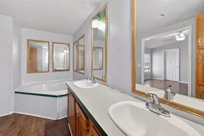 9205 Tigner Road, Rosharon, TX 77583 - Photo 24