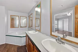 9205 Tigner Rd, Rosharon, TX 77583 - Photo 24