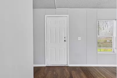 9205 Tigner Road, Rosharon, TX 77583 - Photo 8