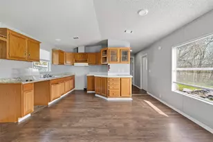 9205 Tigner Rd, Rosharon, TX 77583 - Photo 12