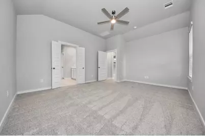 11806 Royal Willow Lane, Houston, TX 77066 - Photo 18