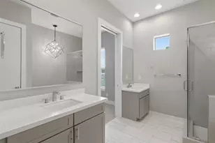 614 Thornton Rd, Houston, TX 77018 - Photo 16