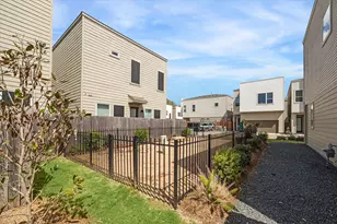 614 Thornton Rd, Houston, TX 77018 - Photo 24