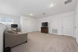 7326 Madison Cmns Ln, Houston, TX 77075 - Photo 18