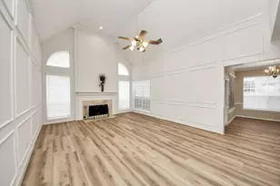 4418 Bermuda Dr, Sugar Land, TX 77479 - Photo 4