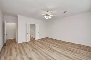 4418 Bermuda Dr, Sugar Land, TX 77479 - Photo 28