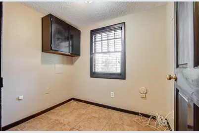 4505 Caroline Street, Houston, TX 77004 - Photo 34