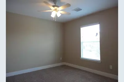 802 Dragonfly Drive, Conroe, TX 77301 - Photo 12