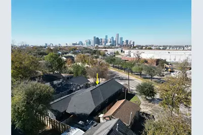 430 N Hutcheson Street, Houston, TX 77003 - Photo 2
