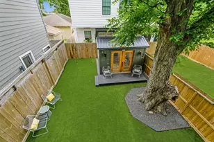1307 E 27th St, Houston, TX 77009 - Photo 38