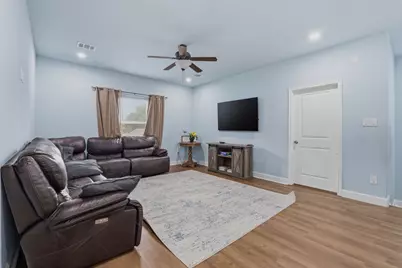 403 Laurel Timbers Drive, Houston, TX 77339 - Photo 22